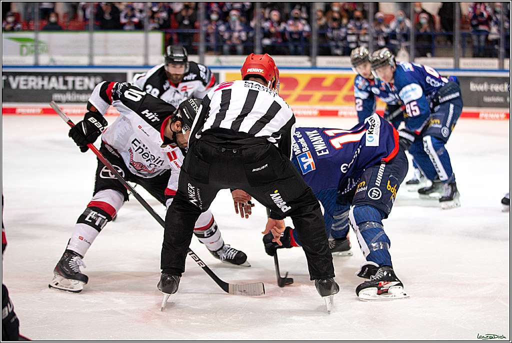 PENNY DEL; Iserlohn Roosters- Koelner Haie; Iserlohn, 05.12.2021